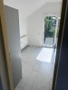 Izdajem kuću u Zemunu, na odličnoj lokaciji, ulica Mozerova